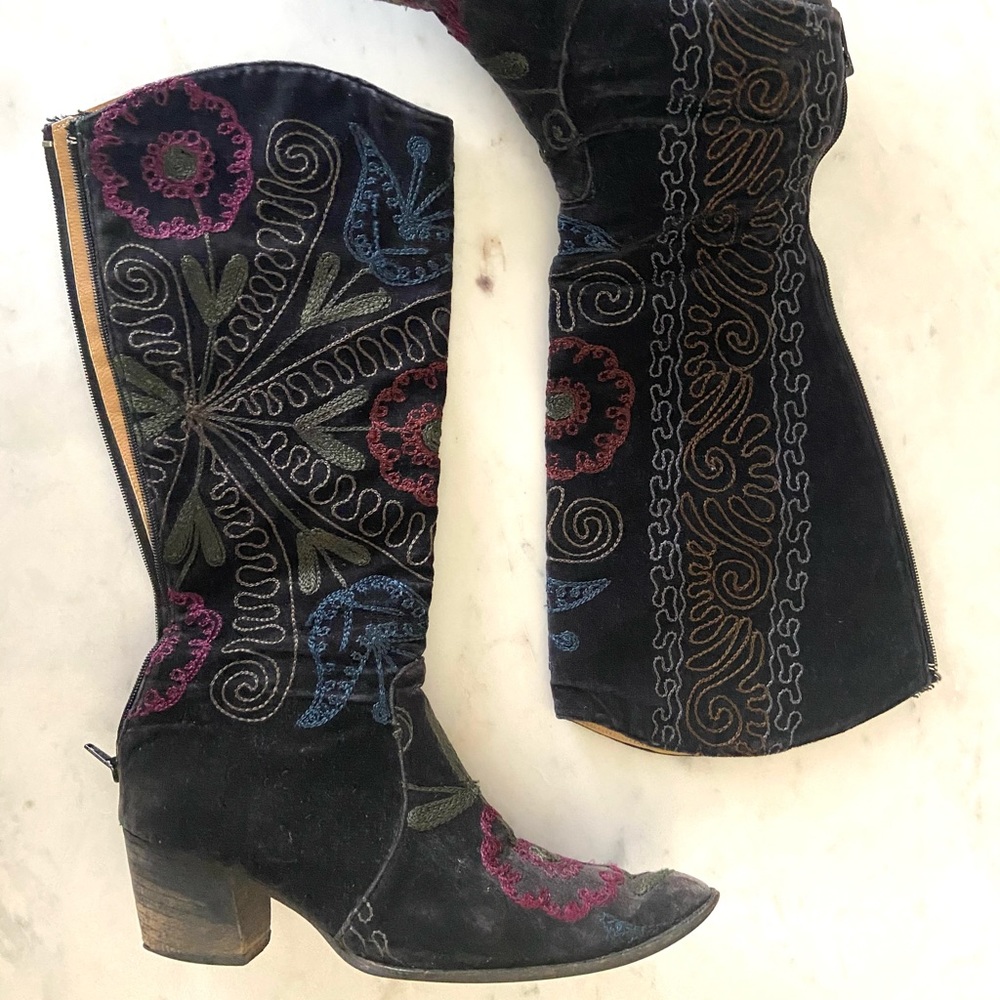 Velvet embroidered boots Artemis genuine leather size 39